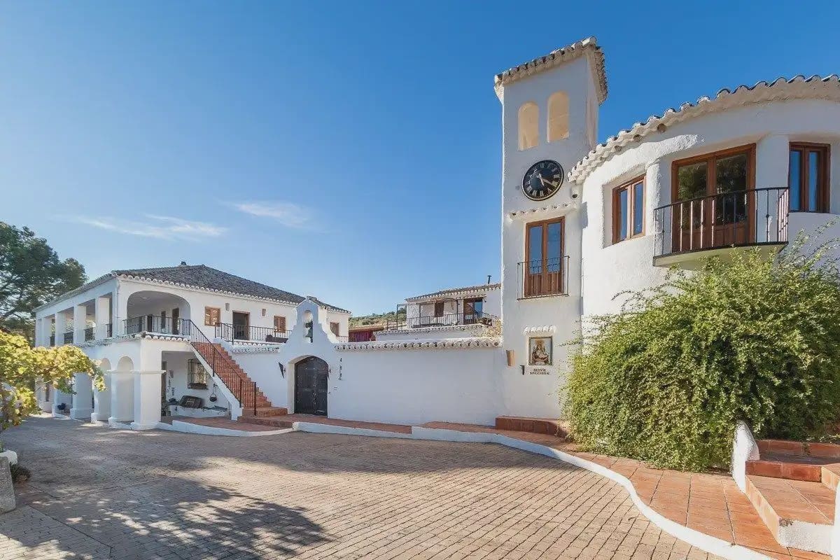 Finca/Casa Rural en Alcaudete en venta con piscina garaje - 1.190.000 € (Ref: 9837645)