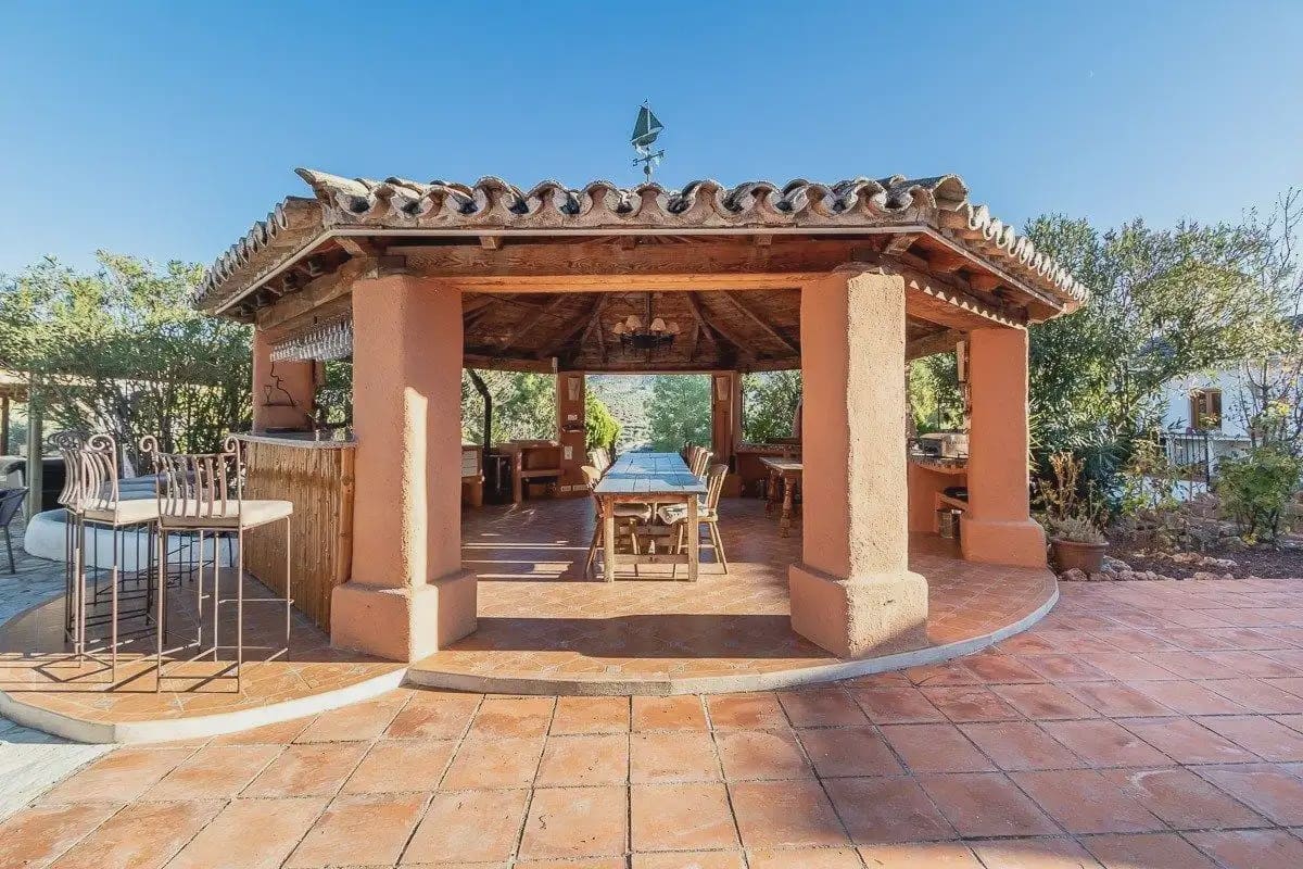 Finca/Casa Rural en Alcaudete en venta con piscina garaje - 1.190.000 € (Ref: 9837645)