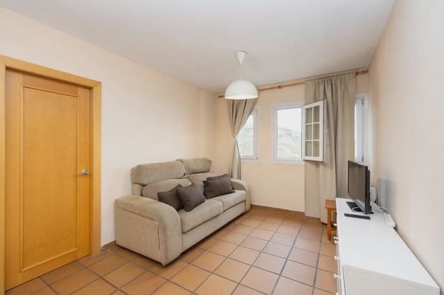 Flat te koop in Sierra Nevada, Monachil - € 175.000 (Ref: 9837647)