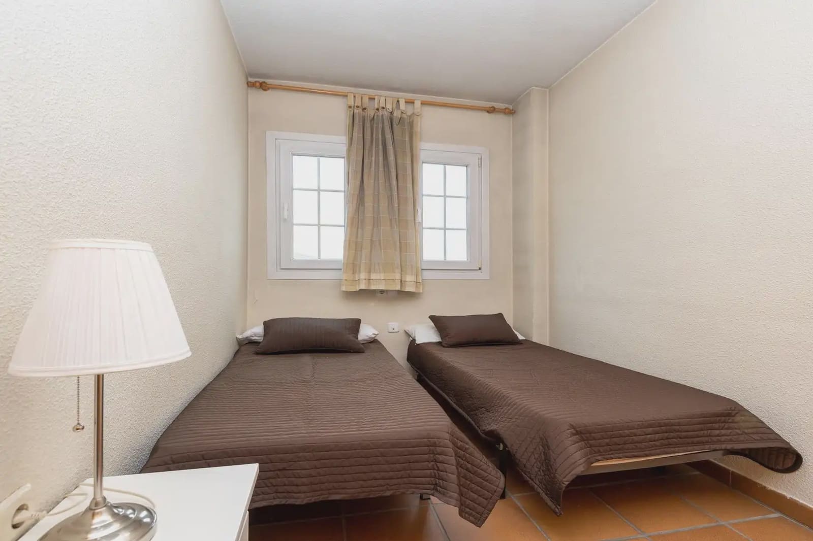 Flat te koop in Sierra Nevada - € 175.000 (Ref: 9837647)