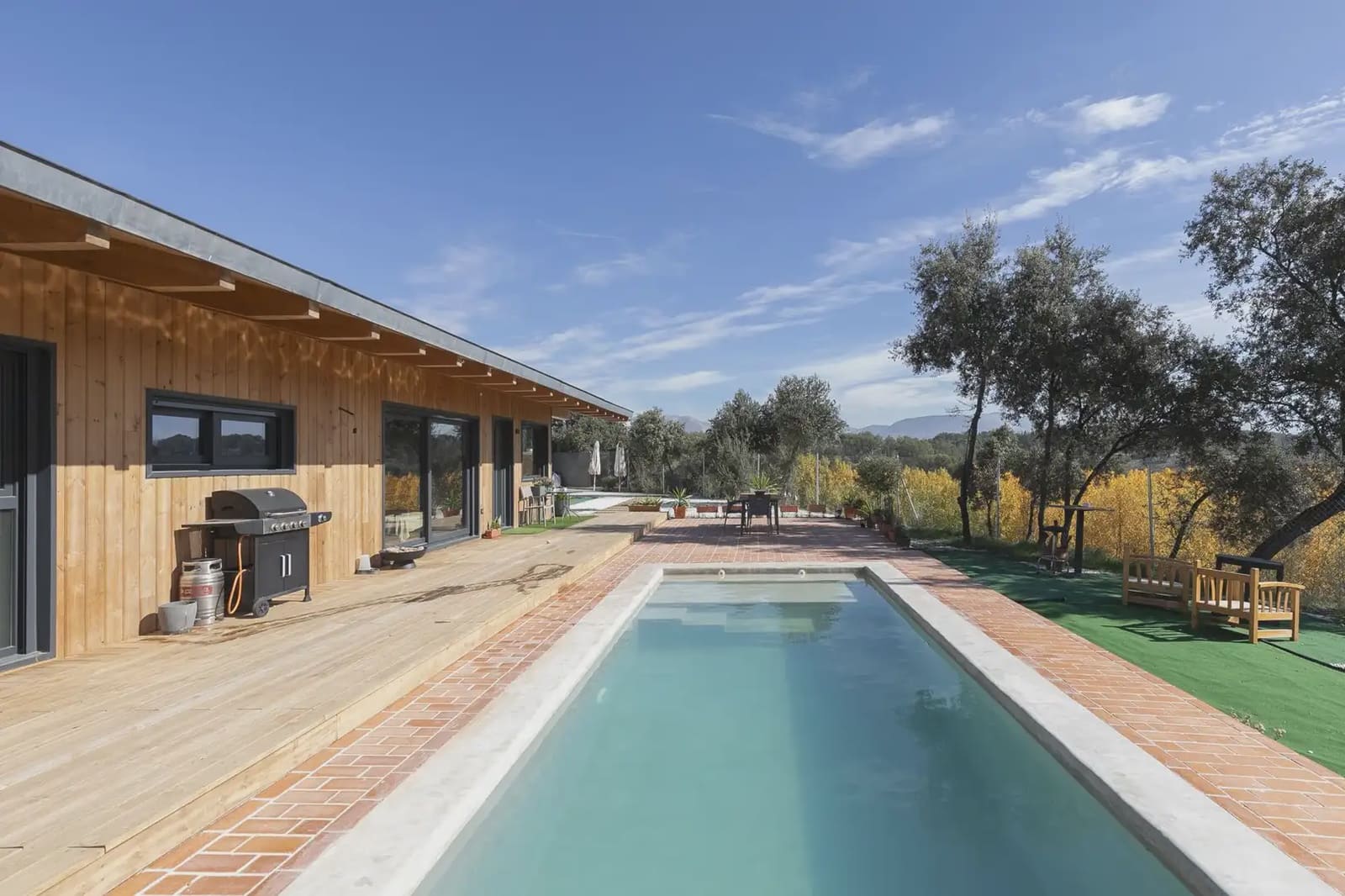 2 soveværelse Villa til salg i Atarfe med swimmingpool - € 393.000 (Ref: 9837648)