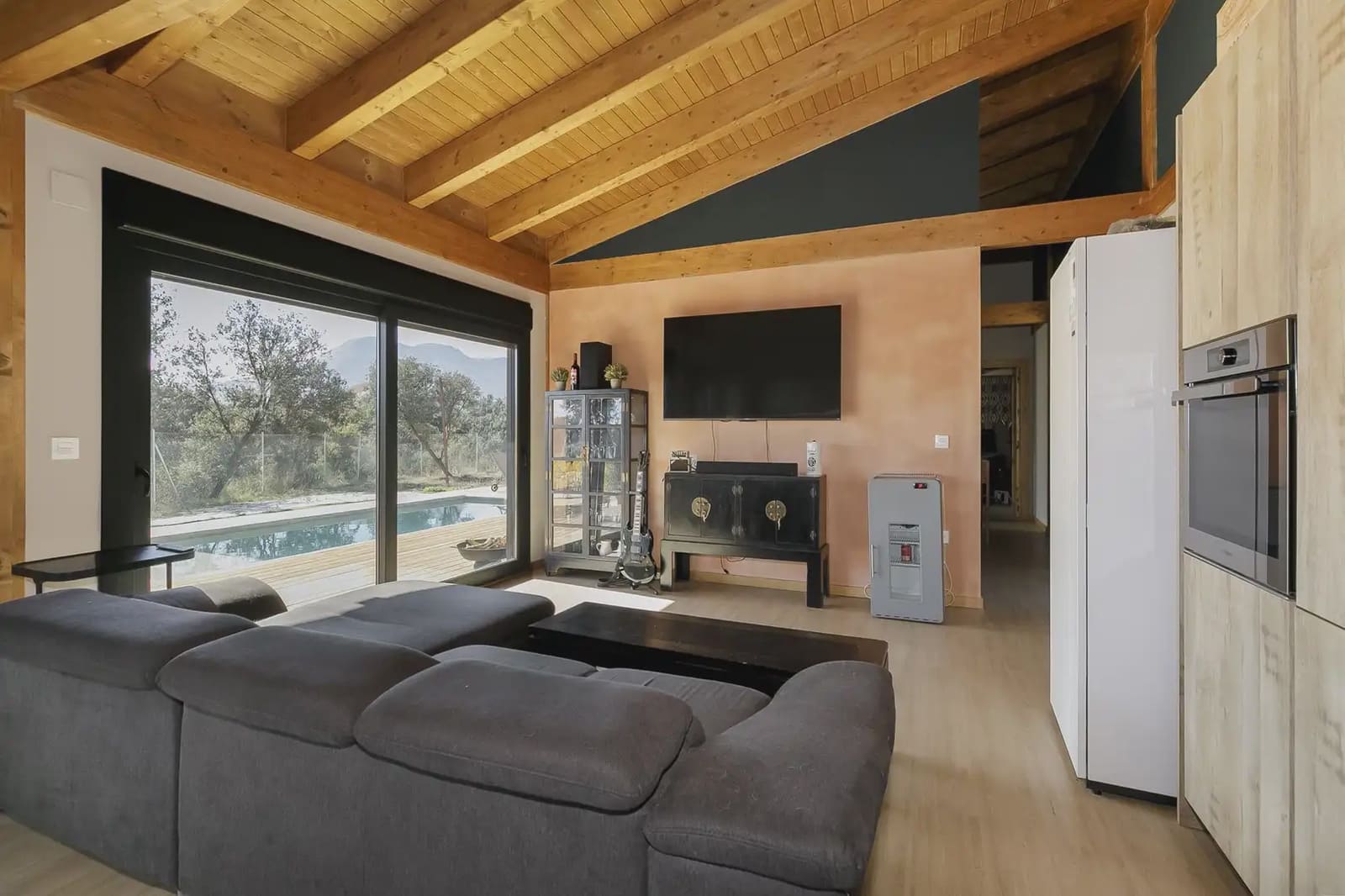 2 soveværelse Villa til salg i Atarfe med swimmingpool - € 393.000 (Ref: 9837648)