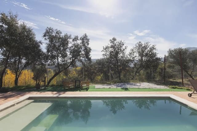 2 soveværelse Villa til salg i Atarfe med swimmingpool - € 393.000 (Ref: 9837648)