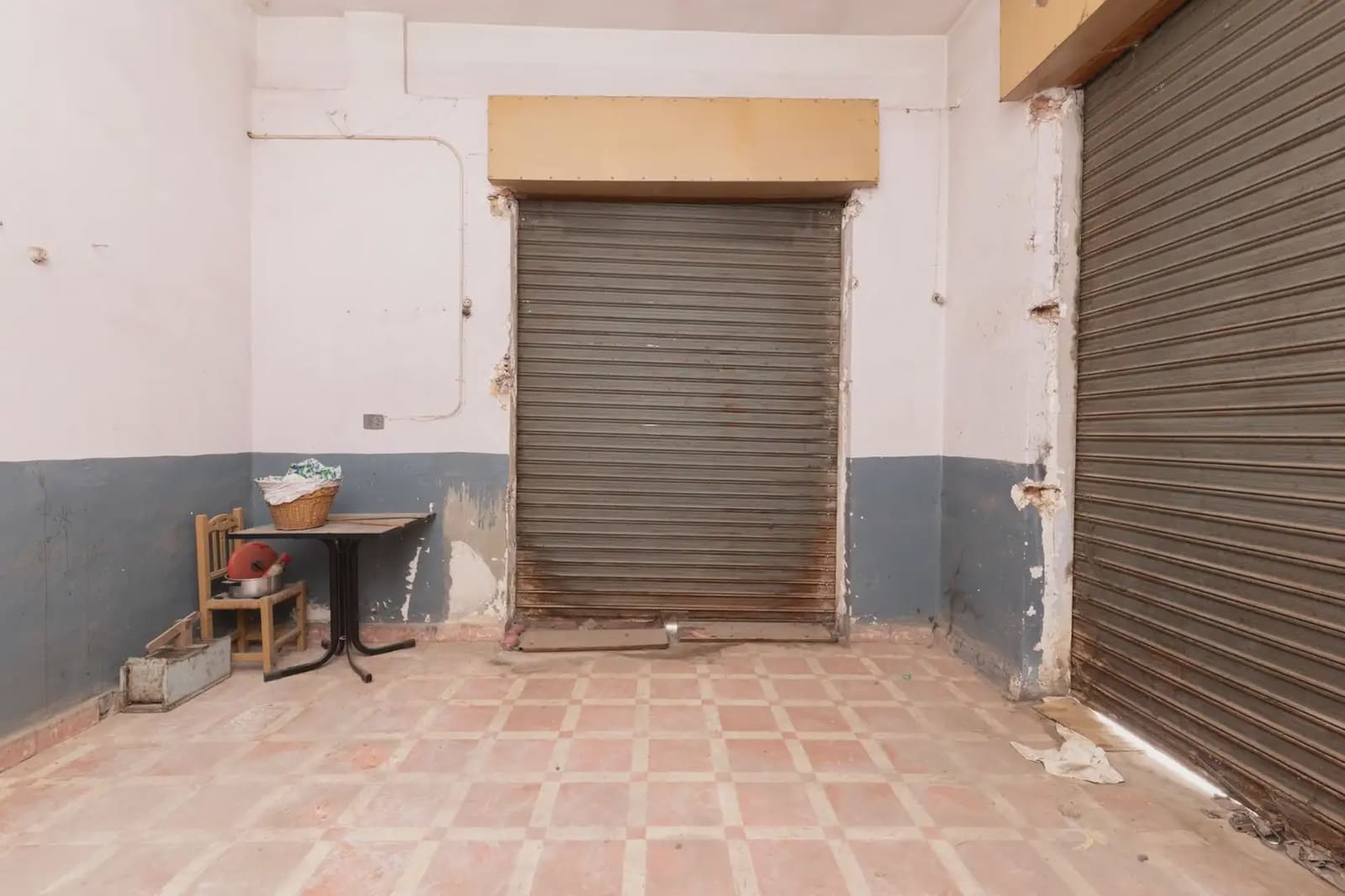 Commercial for sale in Santa Fe - € 99,900 (Ref: 9837649)
