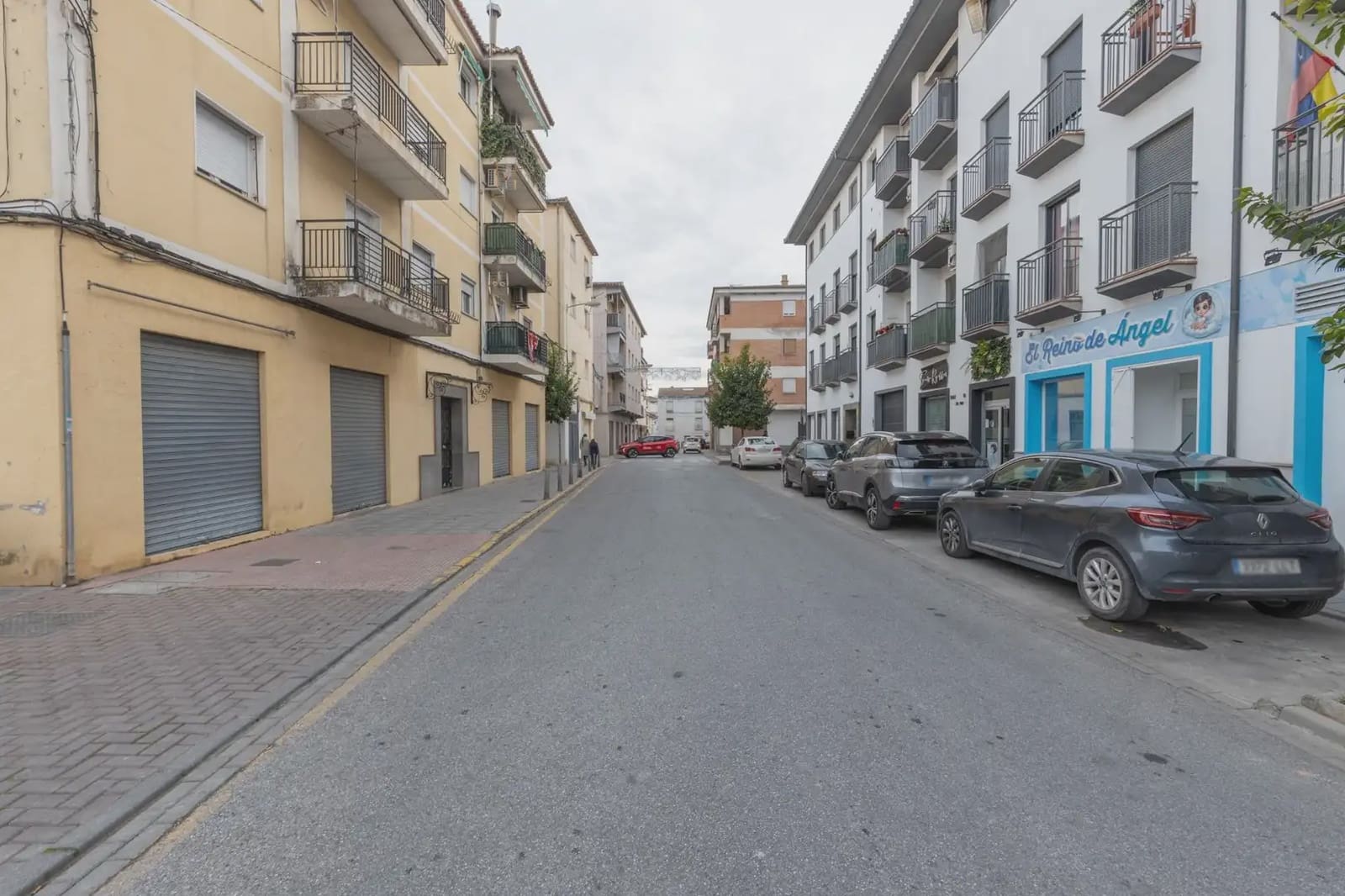Commercial for sale in Santa Fe - € 99,900 (Ref: 9837649)