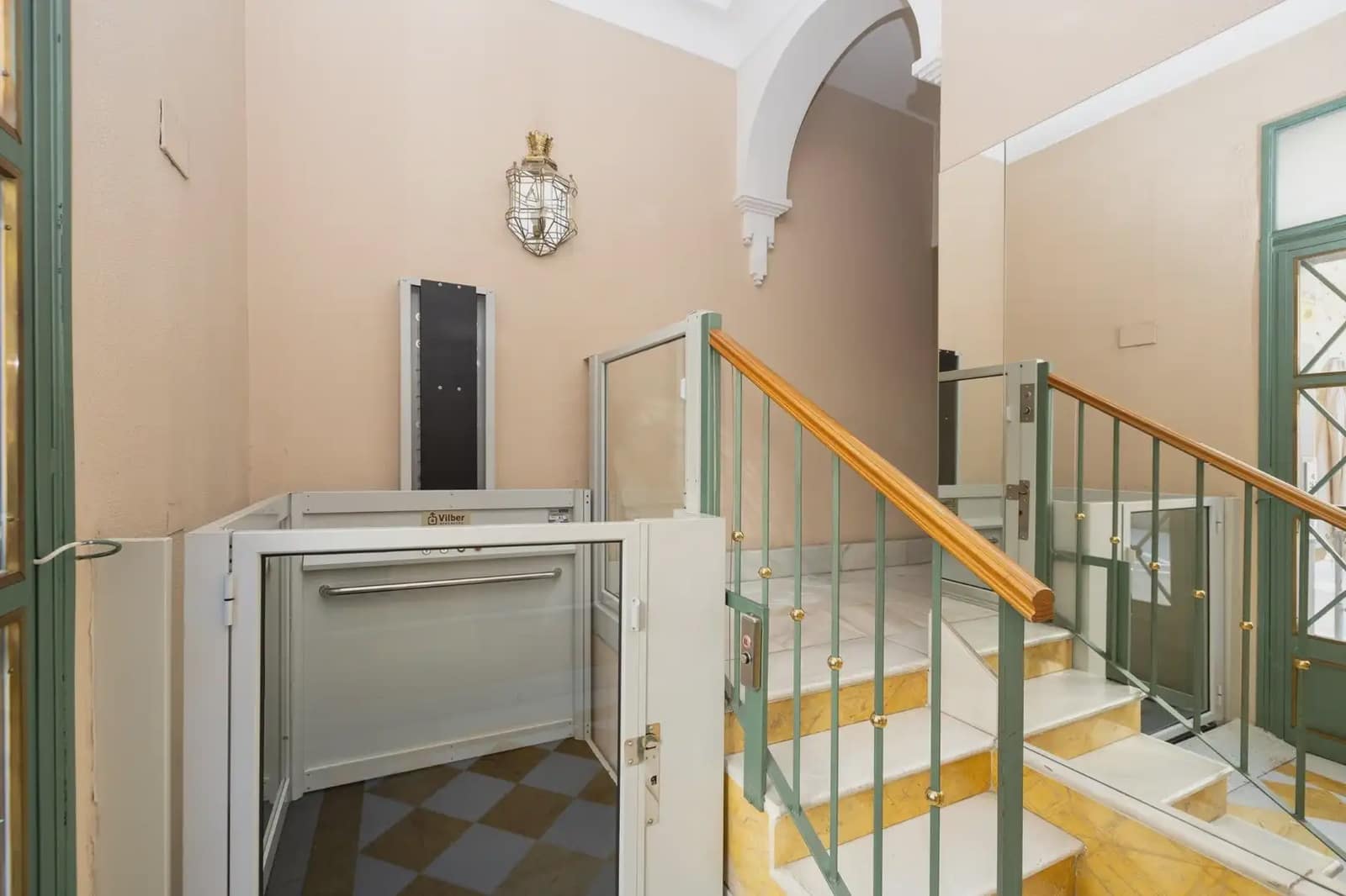 Garage for sale in Granada city - € 40,000 (Ref: 9837650)