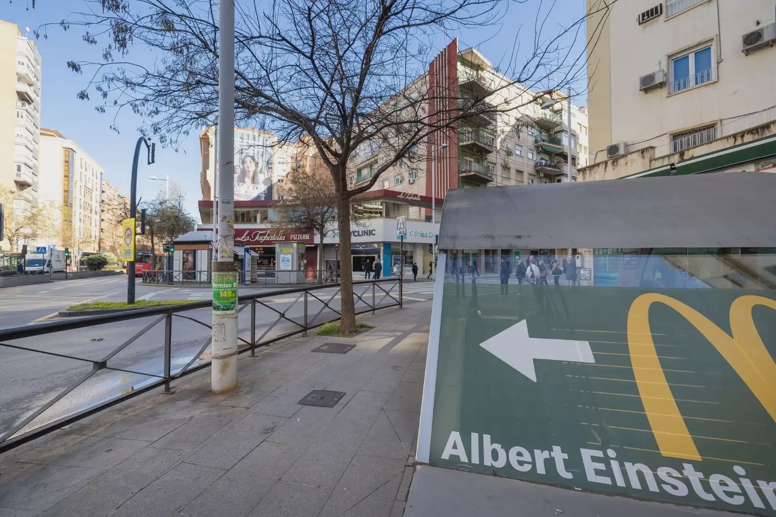 Garage for sale in Granada city - € 40,000 (Ref: 9837650)