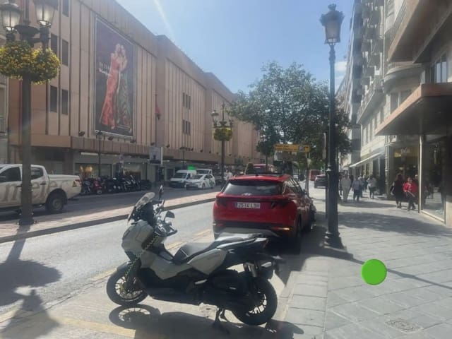Erhverv til leje i San Matías - Realejo, Granada by - € 3.000 (Ref: 9837652)