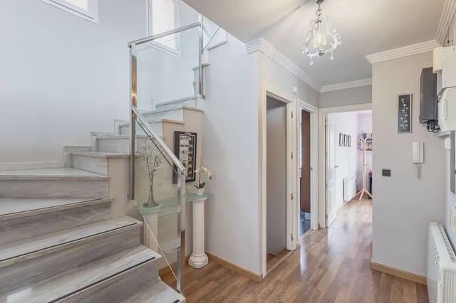 Villa till salu i Alhendín med pool garage - 390 000 € (Ref: 9837653)