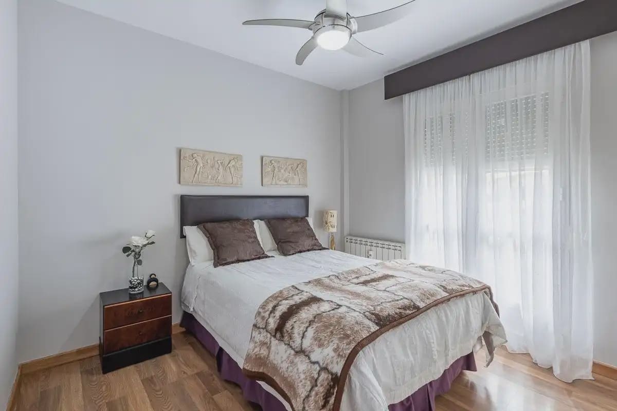 Villa te koop in Alhendin met zwembad garage - € 390.000 (Ref: 9837653)