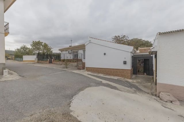Finca/Landehus til salg i Huétor Tájar med garage - € 240.000 (Ref: 9837655)