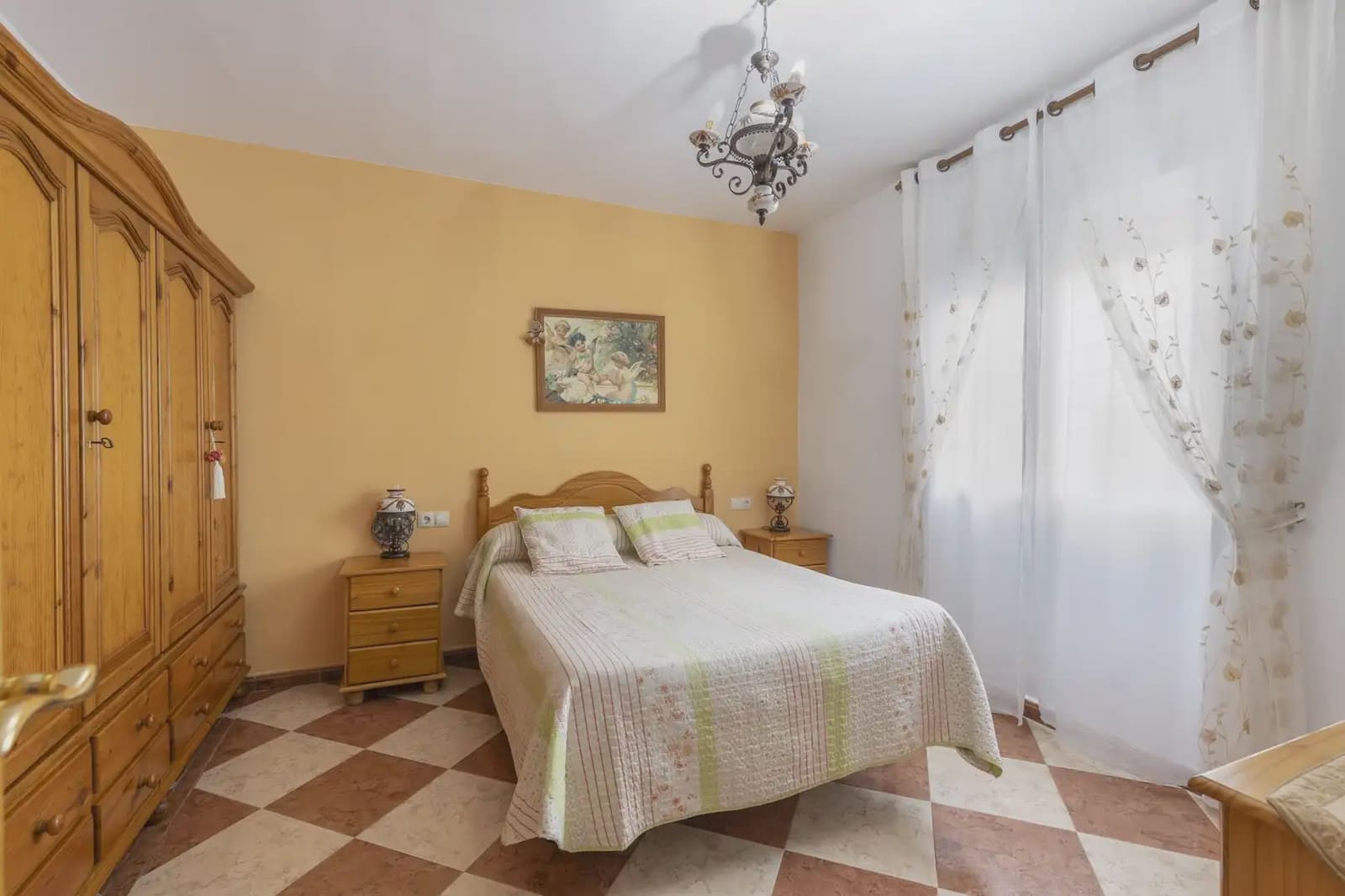 Finca/Landehus til salg i Huetor Tajar med garage - € 240.000 (Ref: 9837655)