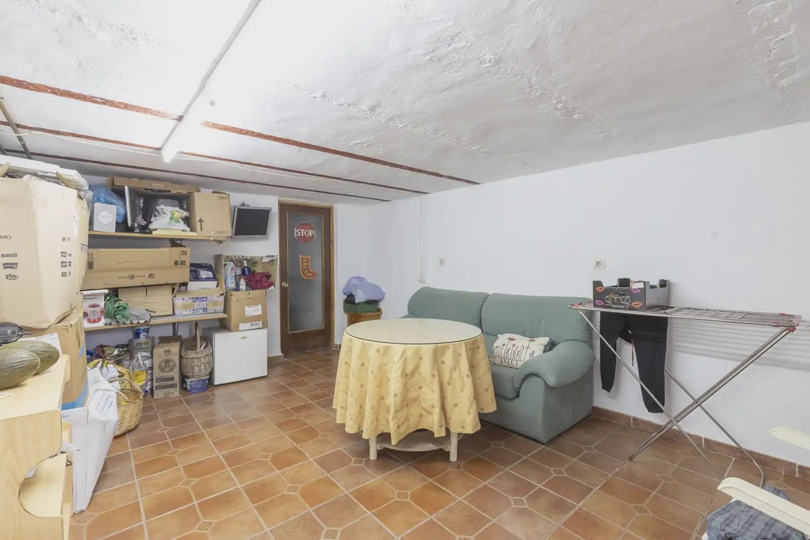 Finca/Landehus til salg i Huetor Tajar med garage - € 240.000 (Ref: 9837655)