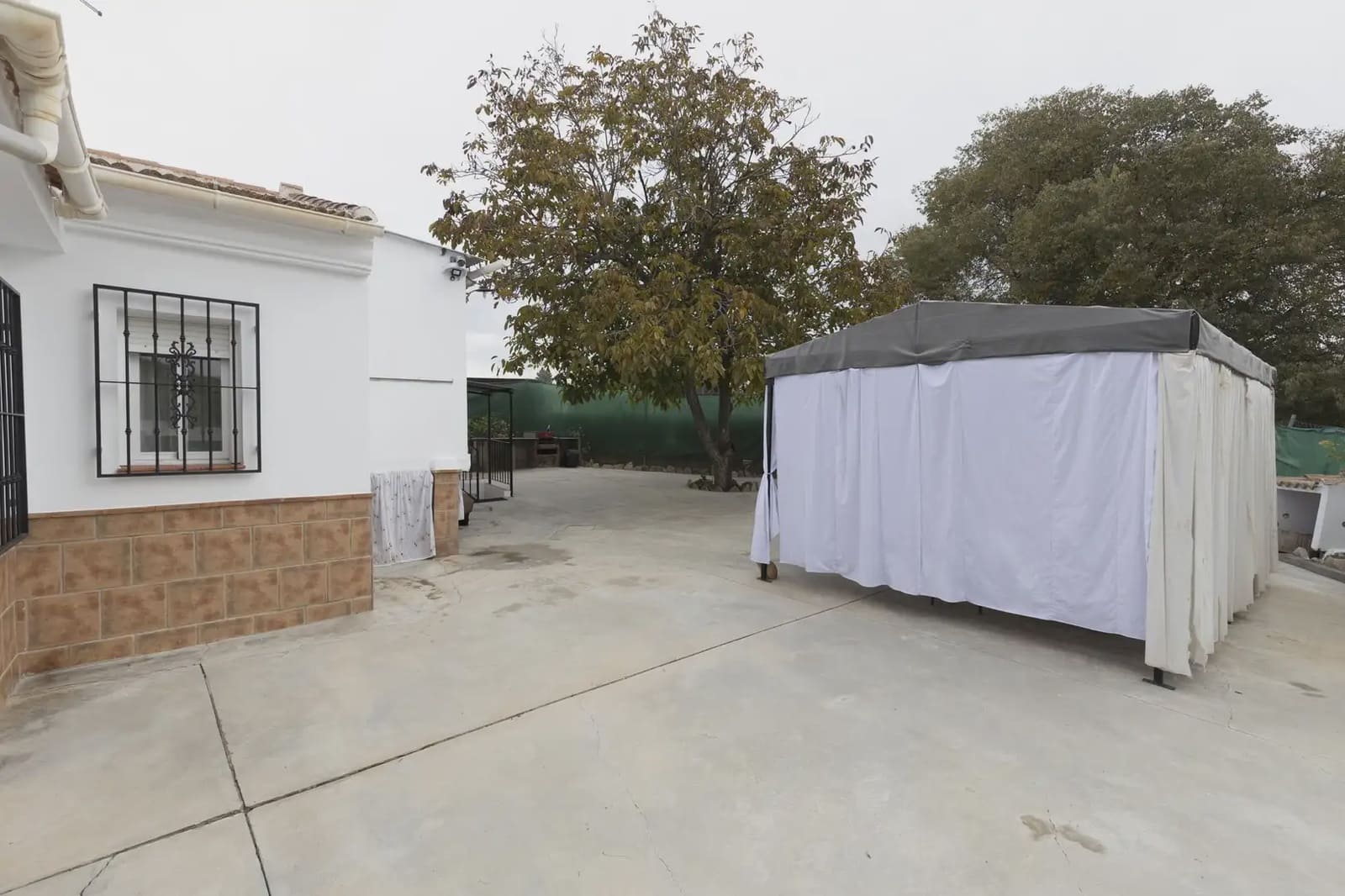 Finca/Landehus til salg i Huetor Tajar med garage - € 240.000 (Ref: 9837655)