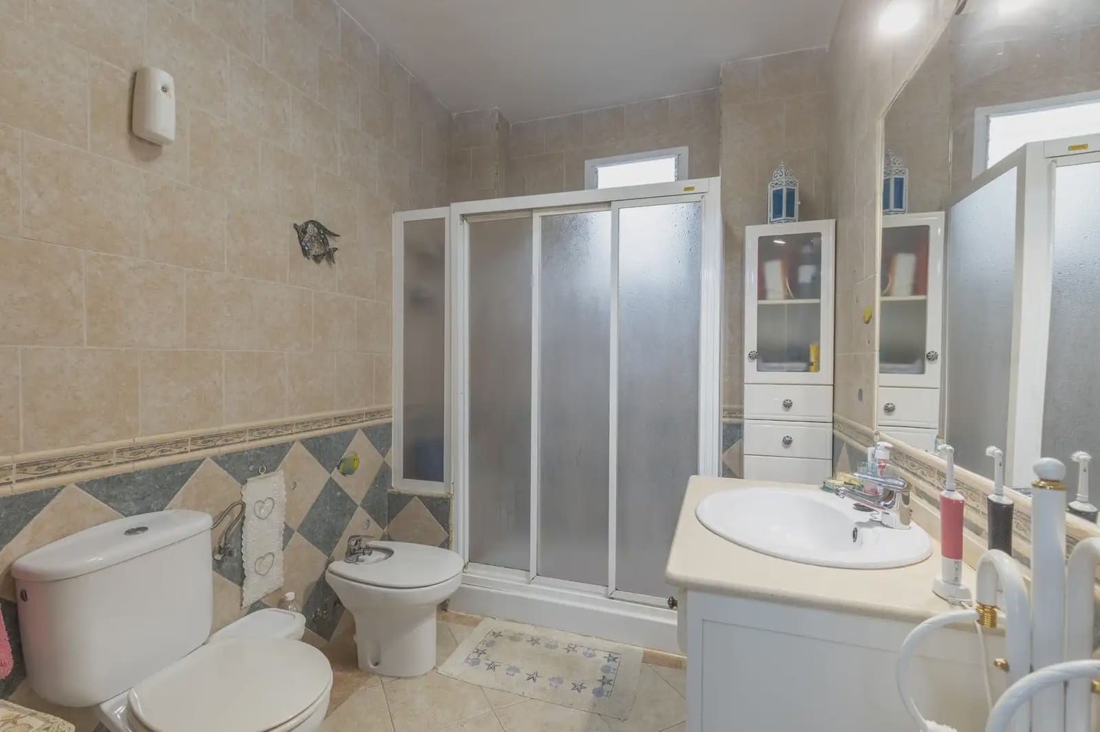 Finca/Landehus til salg i Huetor Tajar med garage - € 240.000 (Ref: 9837655)
