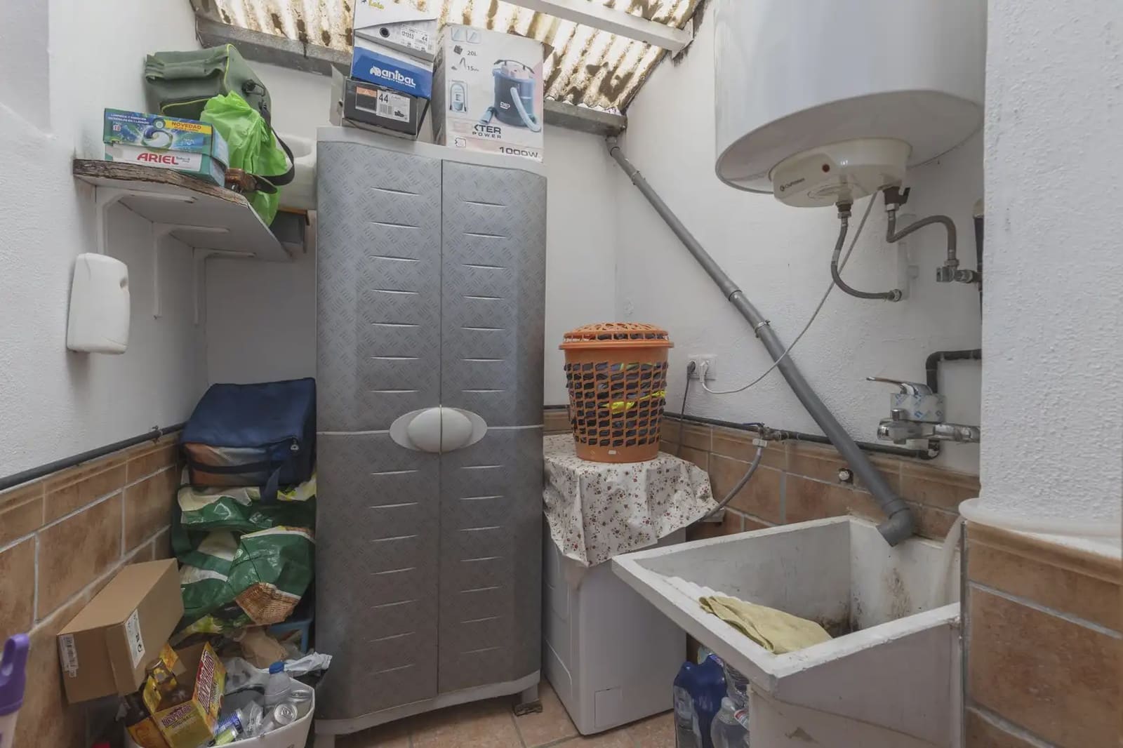 Finca/Landehus til salg i Huetor Tajar med garage - € 240.000 (Ref: 9837655)
