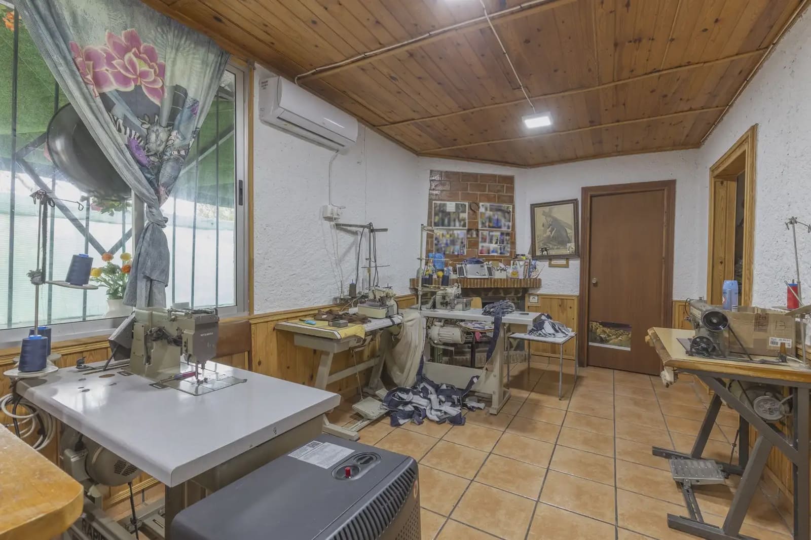 Finca/Landehus til salg i Huetor Tajar med garage - € 240.000 (Ref: 9837655)