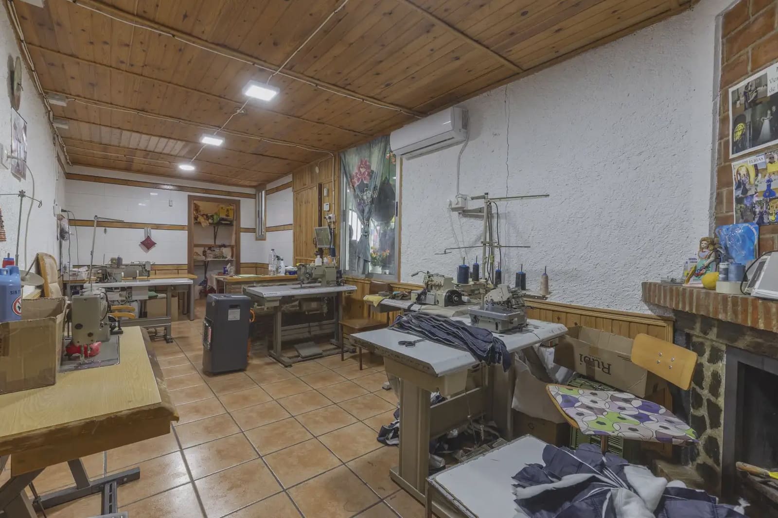 Finca/Landehus til salg i Huetor Tajar med garage - € 240.000 (Ref: 9837655)