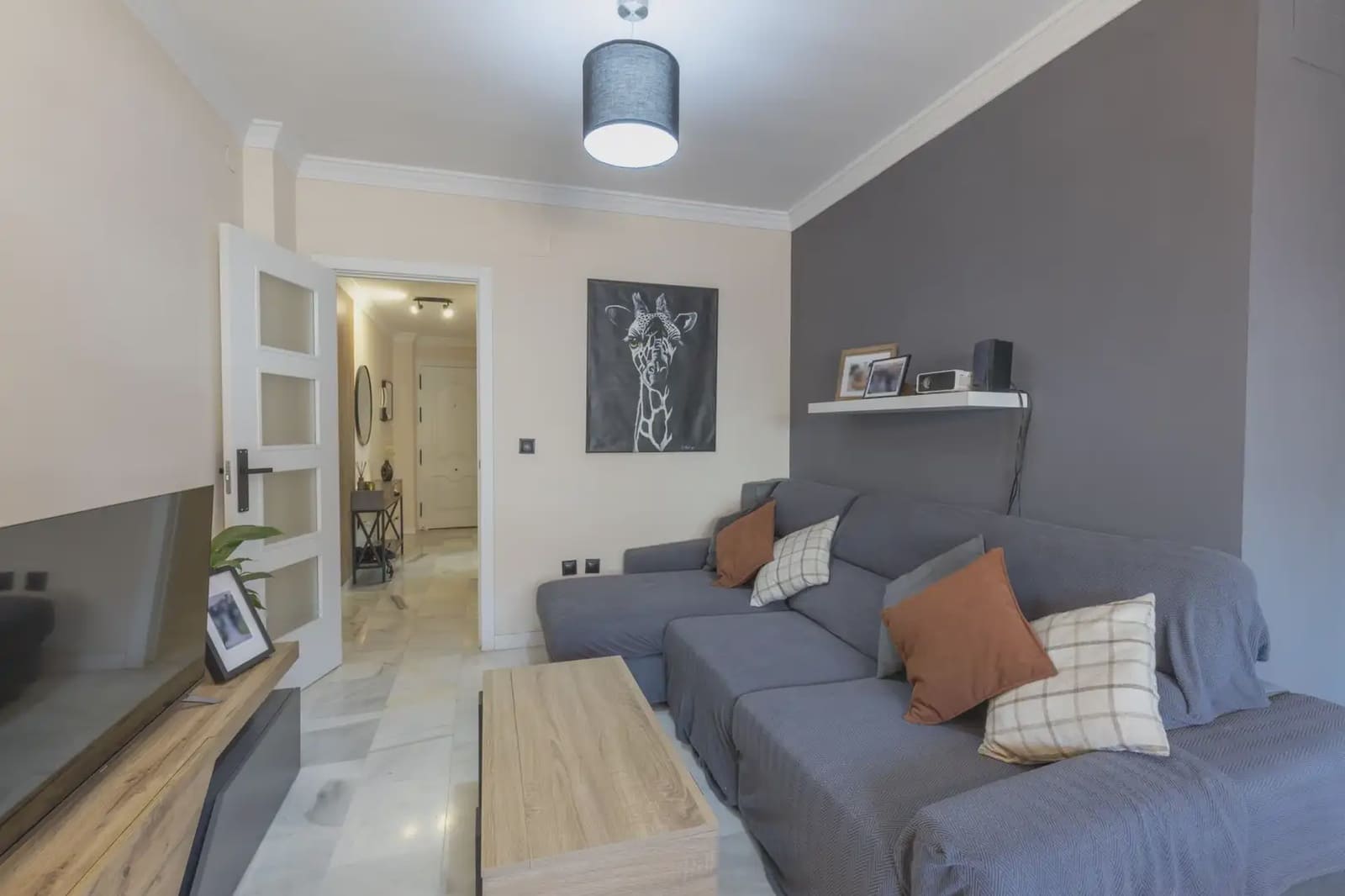Flat for sale in Gojar with pool - € 195,000 (Ref: 9837657)