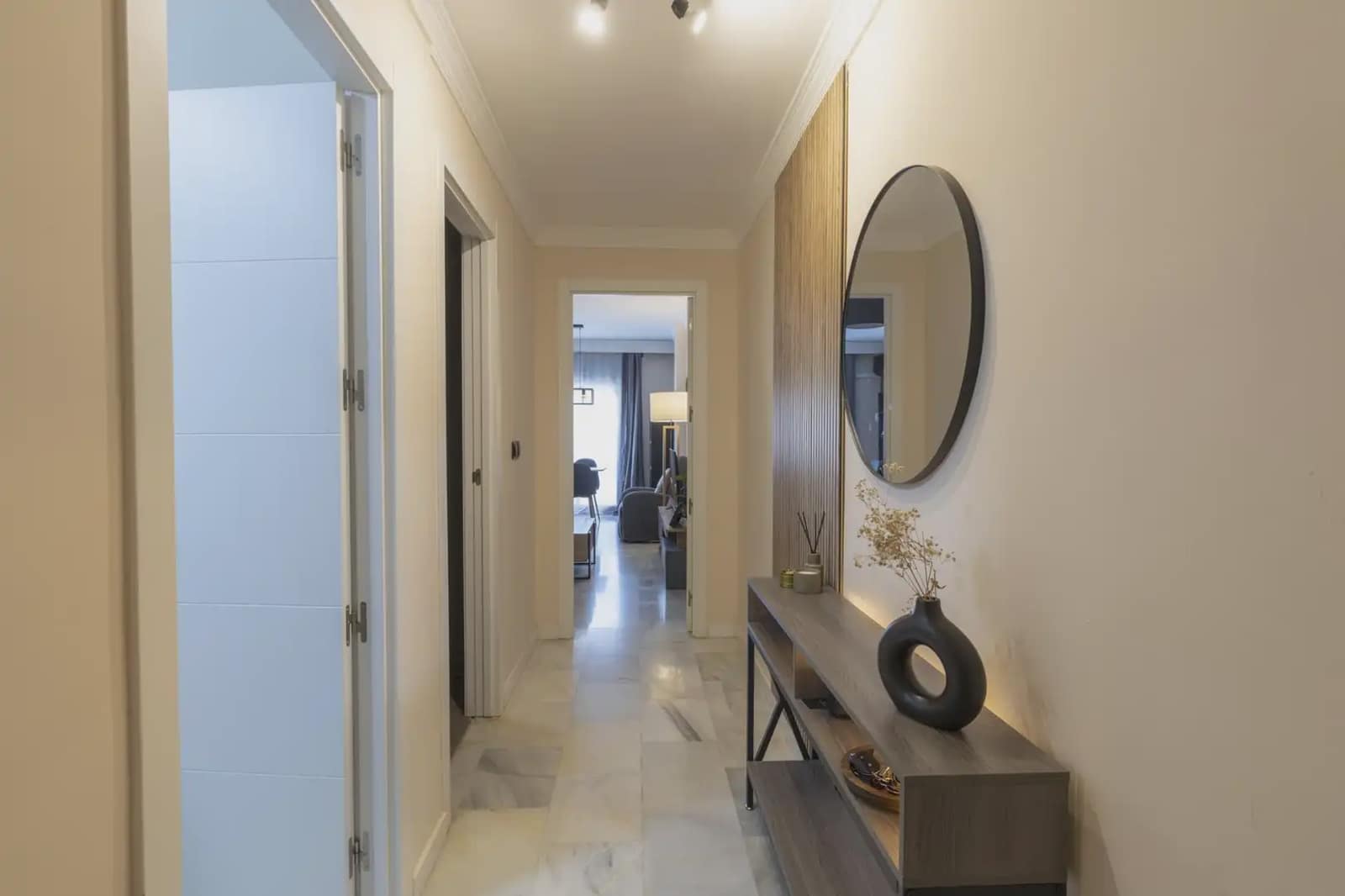 Flat for sale in Gojar with pool - € 195,000 (Ref: 9837657)