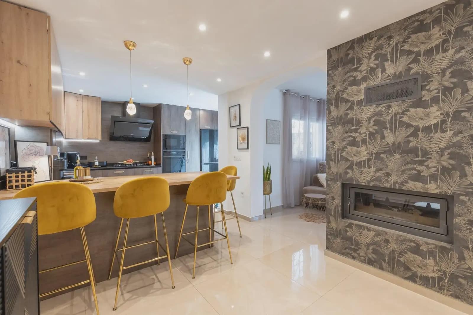 Dom blizniak na sprzedaż w Peligros z garażem - 395 000 € (Ref: 9837658)