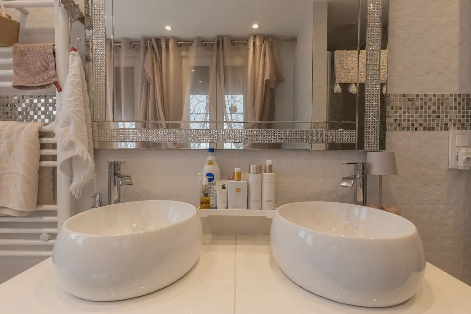 Dom blizniak na sprzedaż w Peligros z garażem - 395 000 € (Ref: 9837658)