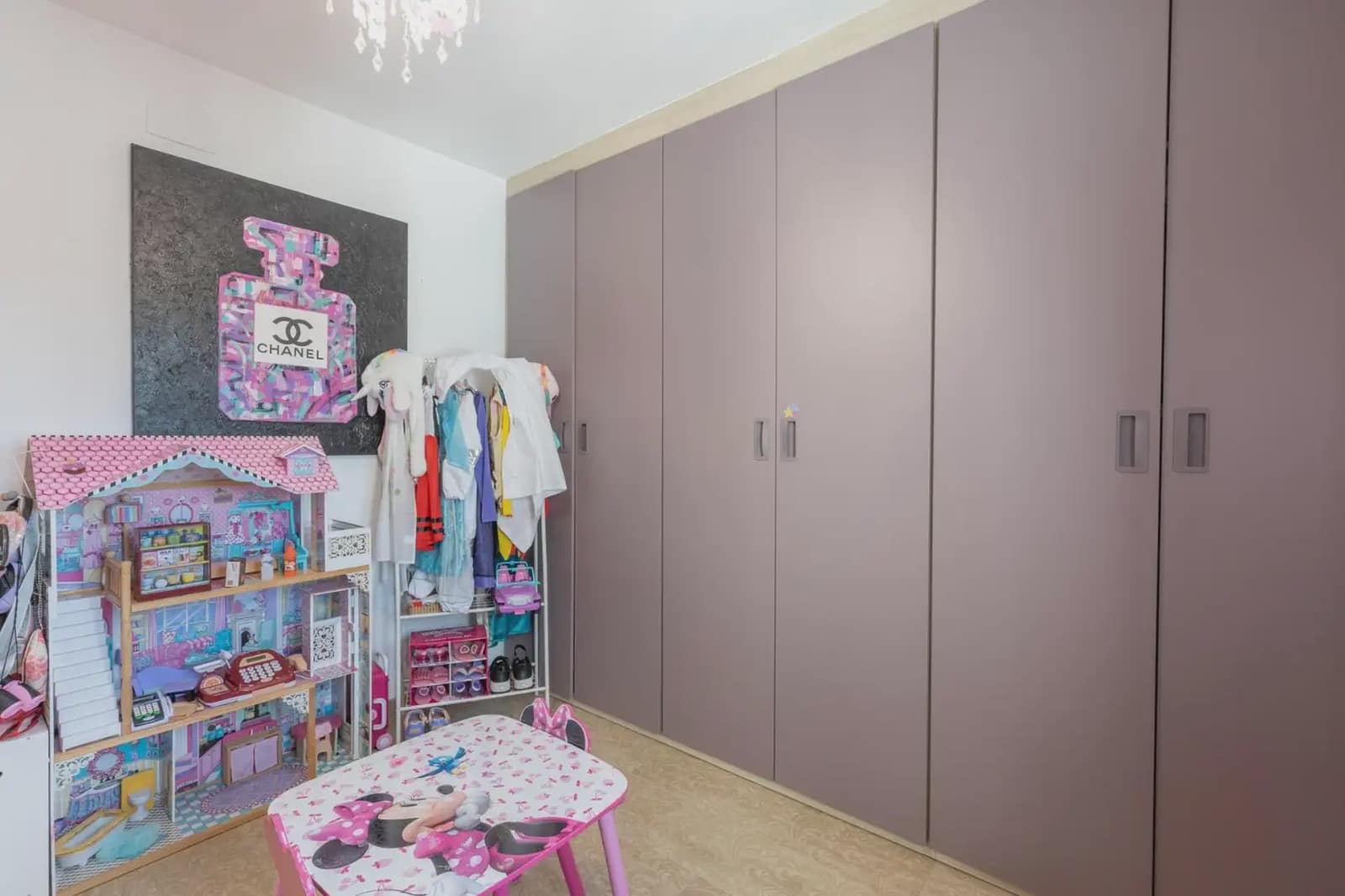 Dom blizniak na sprzedaż w Peligros z garażem - 395 000 € (Ref: 9837658)