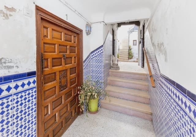 1 slaapkamer Flat te koop in Albaicin, Granada stad - € 165.000 (Ref: 9837659)