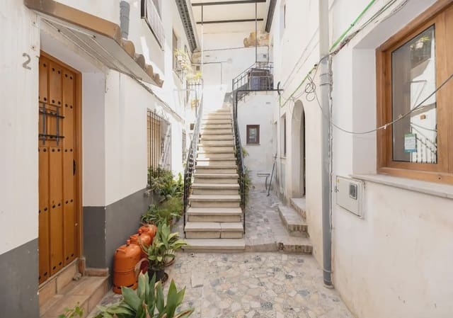 1 slaapkamer Flat te koop in Albaicin, Granada stad - € 165.000 (Ref: 9837659)