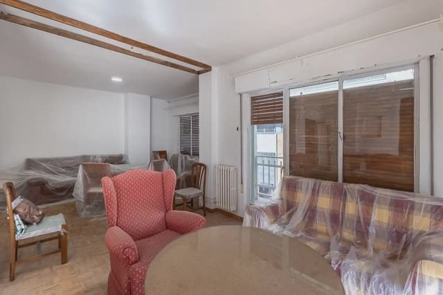 Leilighet til salgs i Pajaritos - Plaza de Toros, Granada by med garasje - € 420 000 (Ref: 9837660)