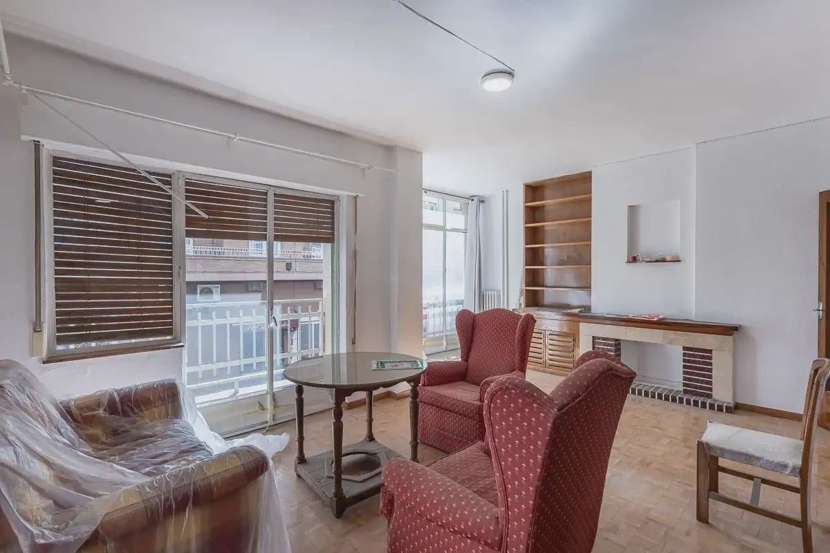 Lägenhet till salu i Granada stad med garage - 420 000 € (Ref: 9837660)