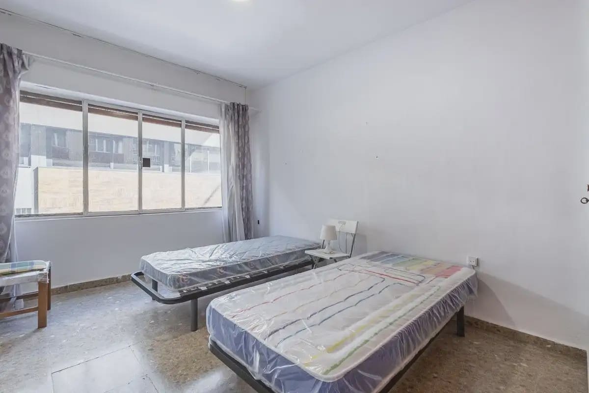 Lägenhet till salu i Granada stad med garage - 420 000 € (Ref: 9837660)