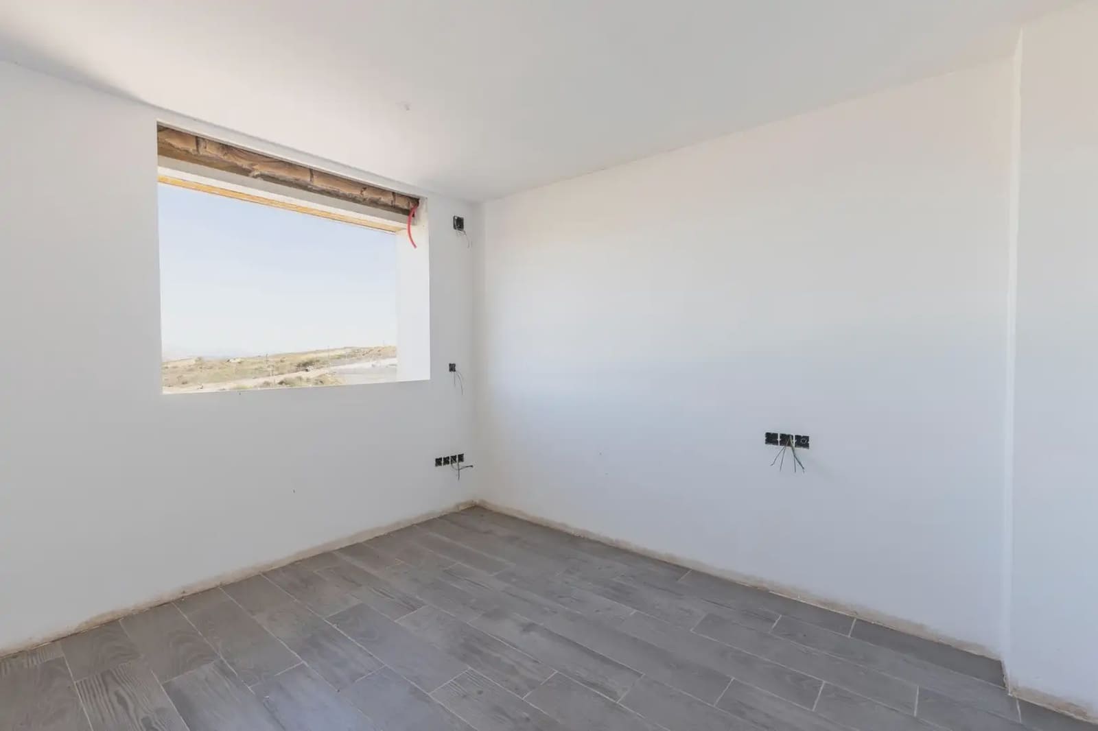 Villa for sale in Dilar with pool garage - € 310,000 (Ref: 9837661)