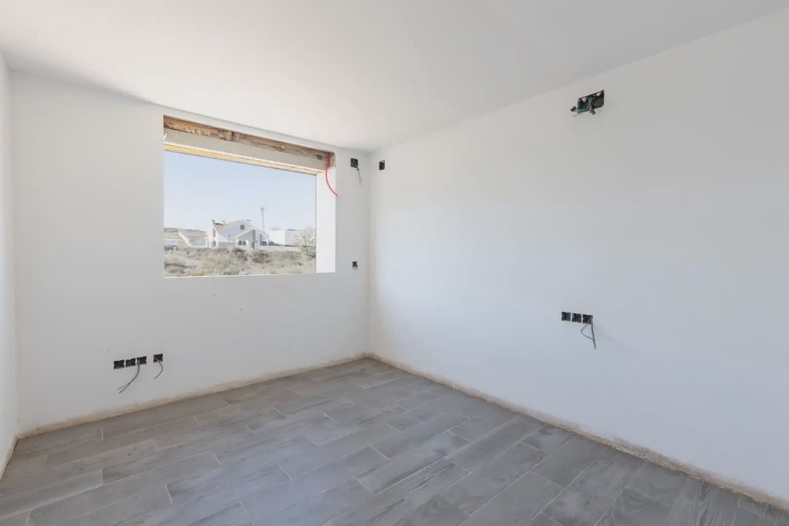 Villa for sale in Dilar with pool garage - € 310,000 (Ref: 9837661)
