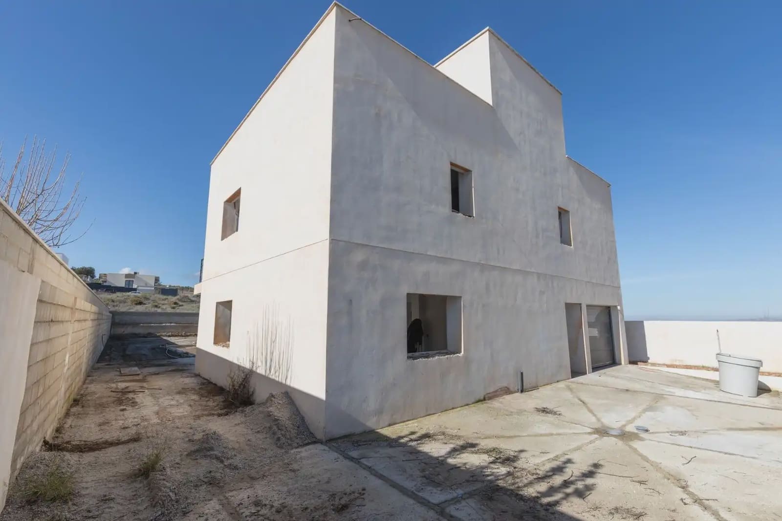 Villa for sale in Dilar with pool garage - € 310,000 (Ref: 9837661)