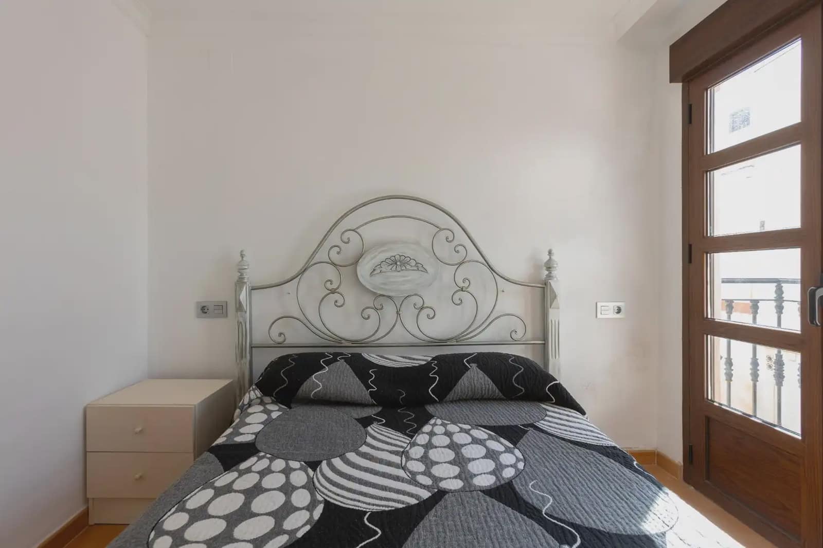 Townhouse for sale in Almunecar - € 420,000 (Ref: 9837663)