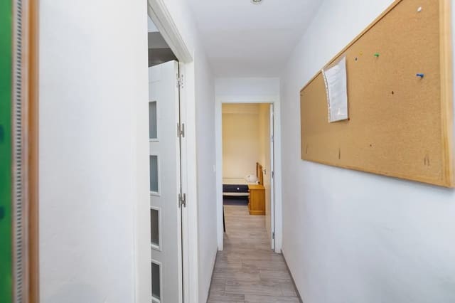 Mieszkanie na sprzedaż w Camino de Ronda - Rosaleda, Miasto Grenada - 310 000 € (Ref: 9837664)