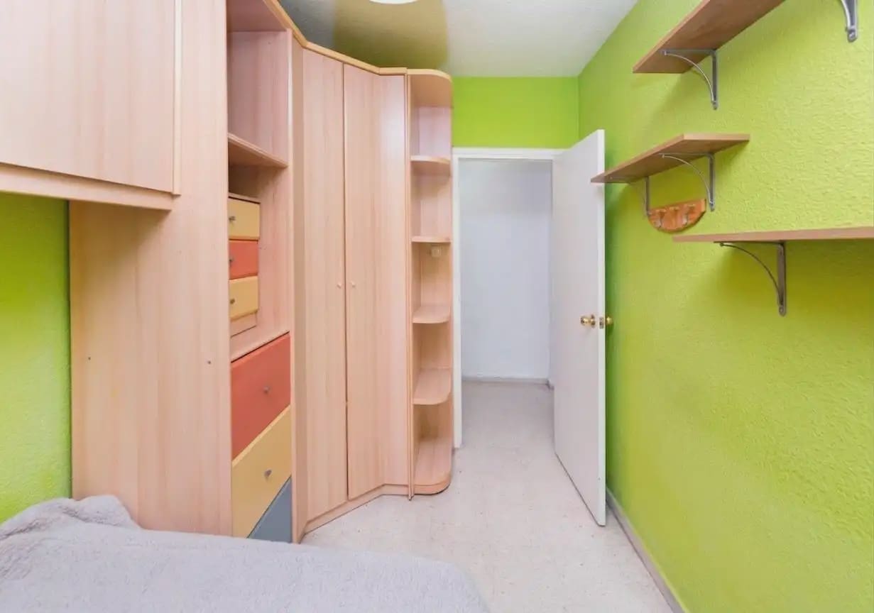 Wohnung zu verkaufen in Granada Stadt - 208.000 € (Ref: 9837665)