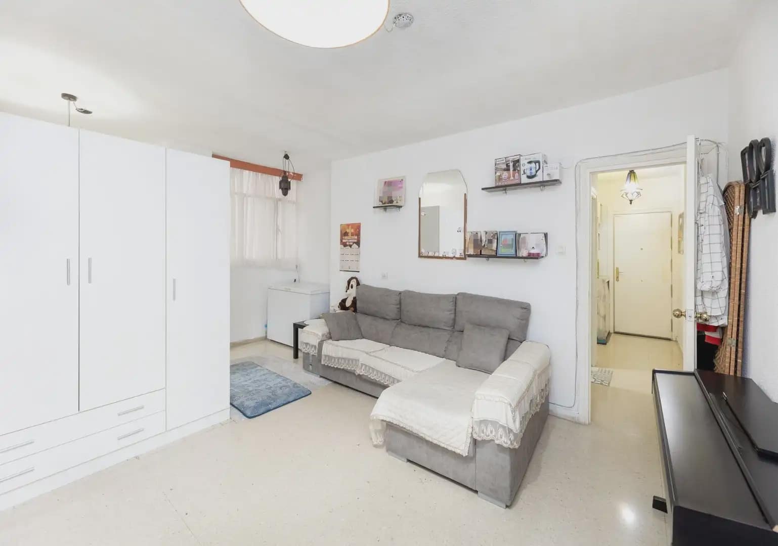 Wohnung zu verkaufen in Granada Stadt - 208.000 € (Ref: 9837665)