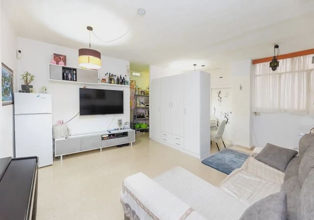 Mieszkanie na sprzedaż w Camino de Ronda - Rosaleda, Miasto Grenada - 208 000 € (Ref: 9837665)
