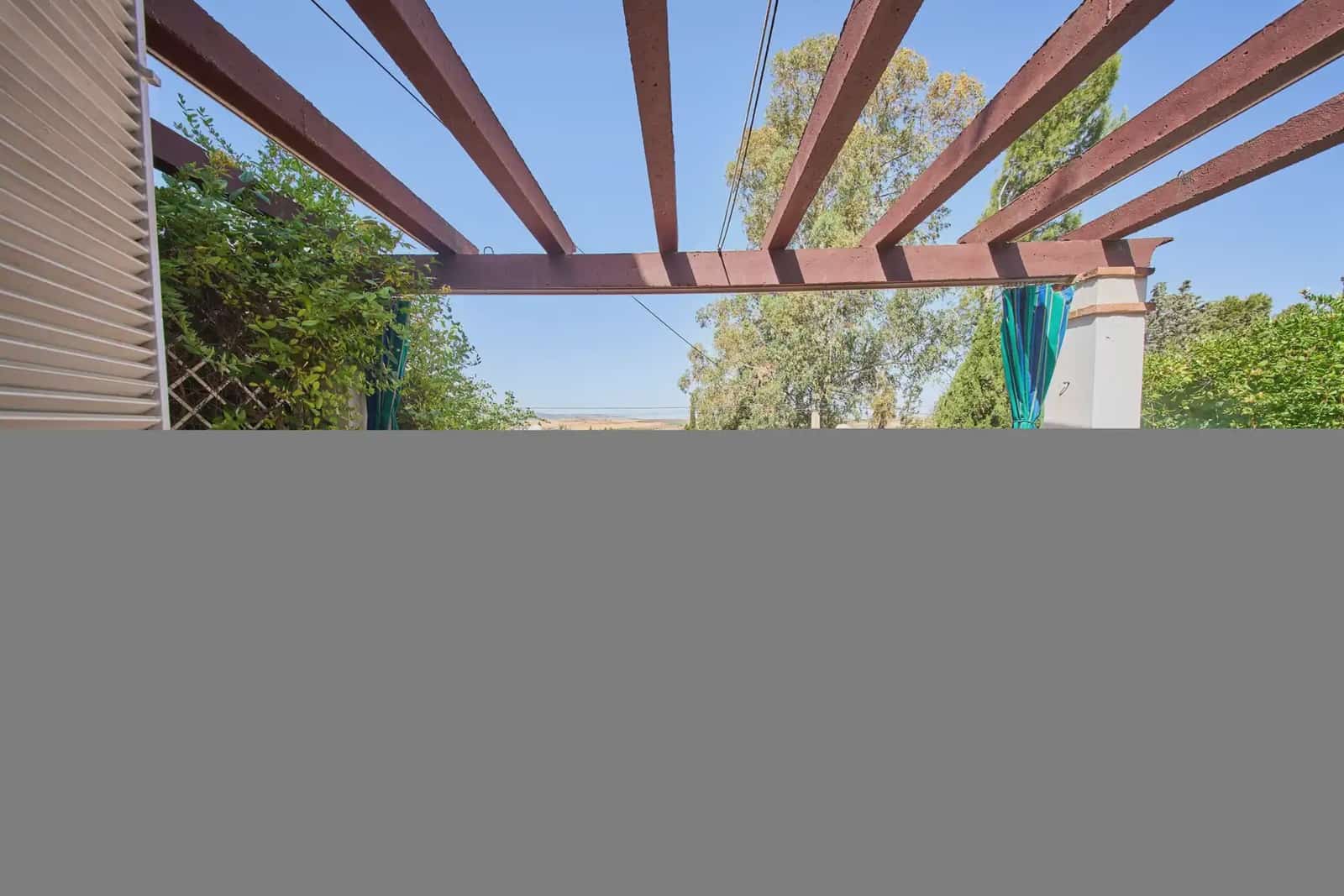3 Zimmer Villa zu verkaufen in Otura - 244.000 € (Ref: 9837666)