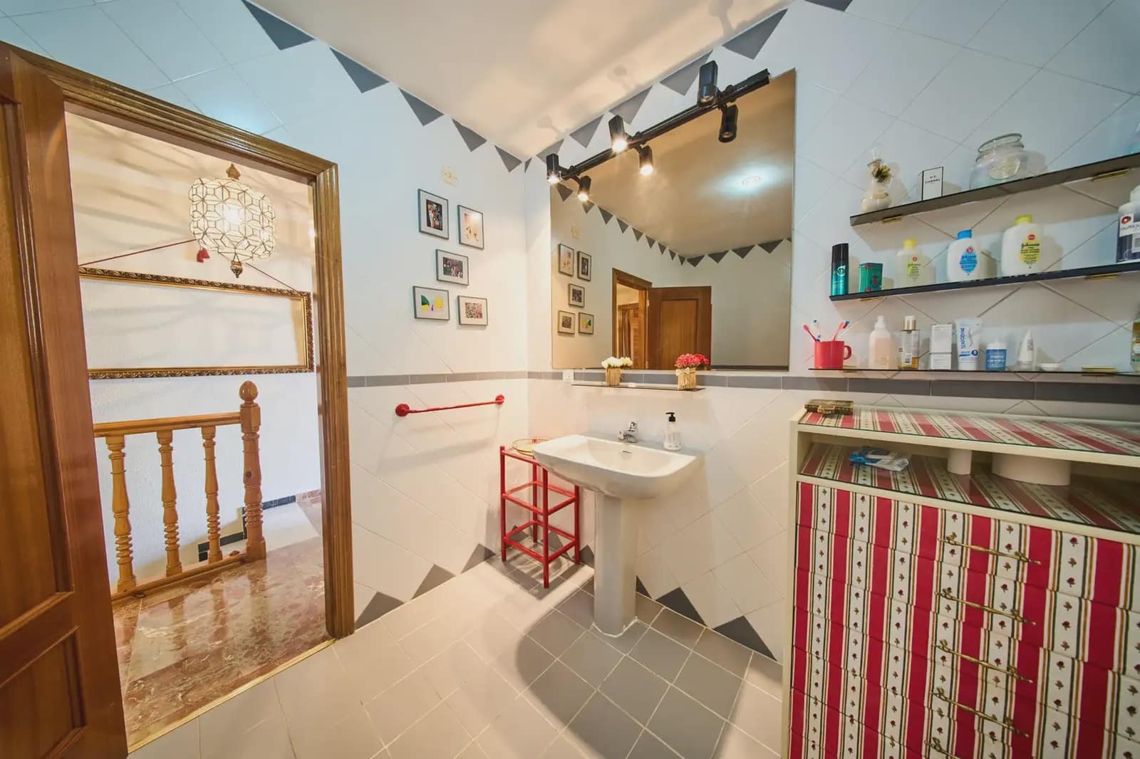 3 Zimmer Villa zu verkaufen in Otura - 244.000 € (Ref: 9837666)