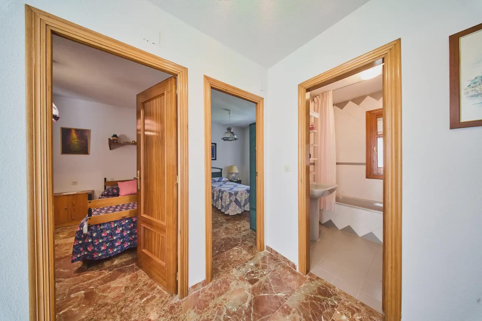 3 Zimmer Villa zu verkaufen in Otura - 244.000 € (Ref: 9837666)