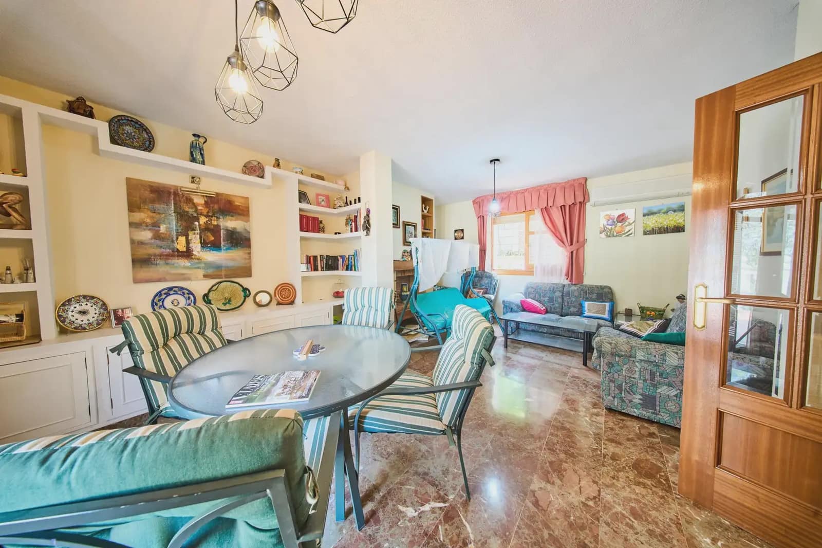 3 Zimmer Villa zu verkaufen in Otura - 244.000 € (Ref: 9837666)