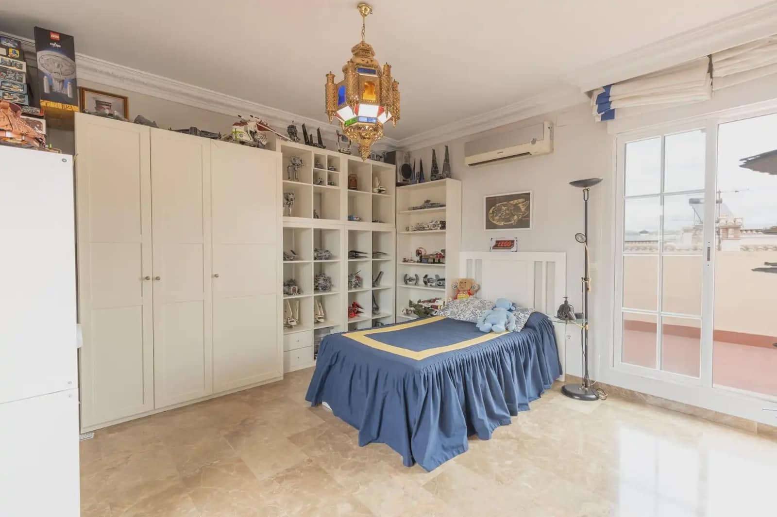 Semi-detached Villa for sale in Cajar with garage - € 242,000 (Ref: 9837669)