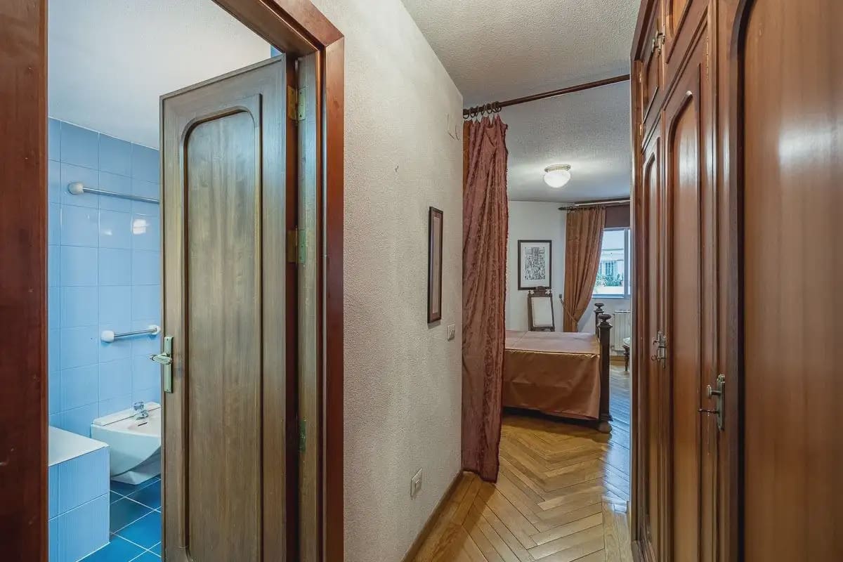 Leilighet til salgs i Granada by med garasje - € 385 000 (Ref: 9837670)