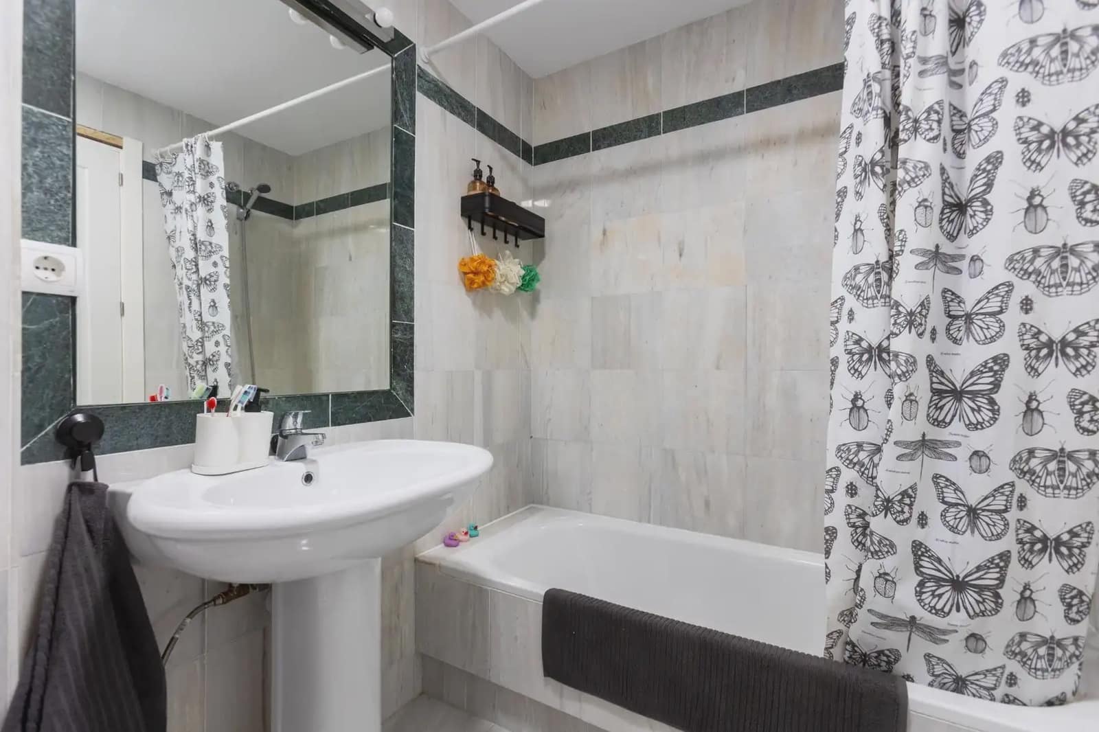 2 bedroom Apartment for sale in Polopos with pool garage - € 132,000 (Ref: 9837671)
