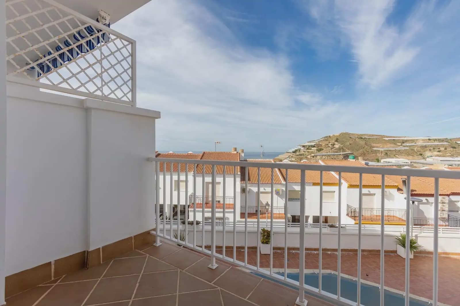 2 bedroom Apartment for sale in Polopos with pool garage - € 132,000 (Ref: 9837671)