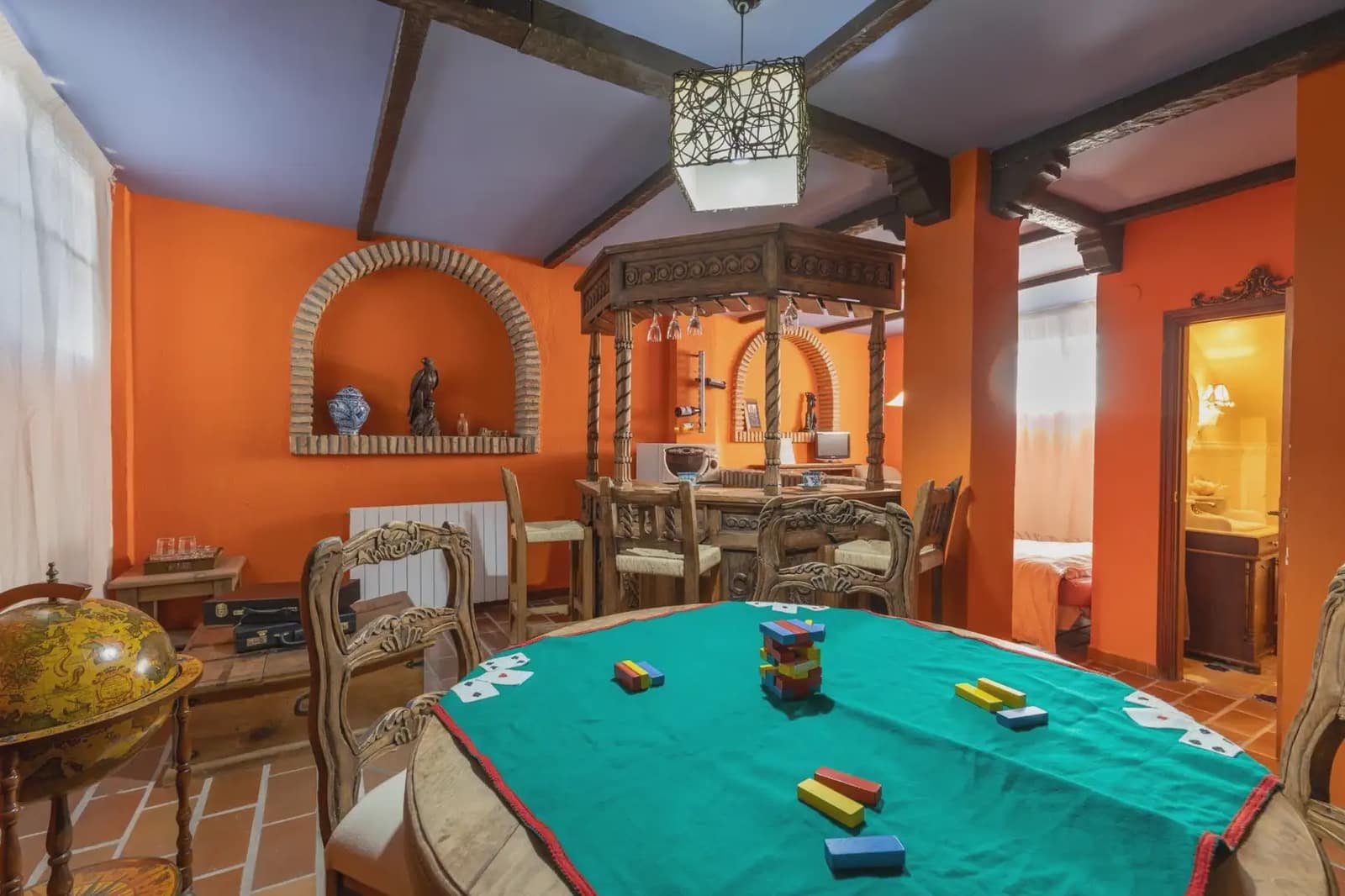 Villa te koop in La Zubia met zwembad garage - € 490.000 (Ref: 9837672)