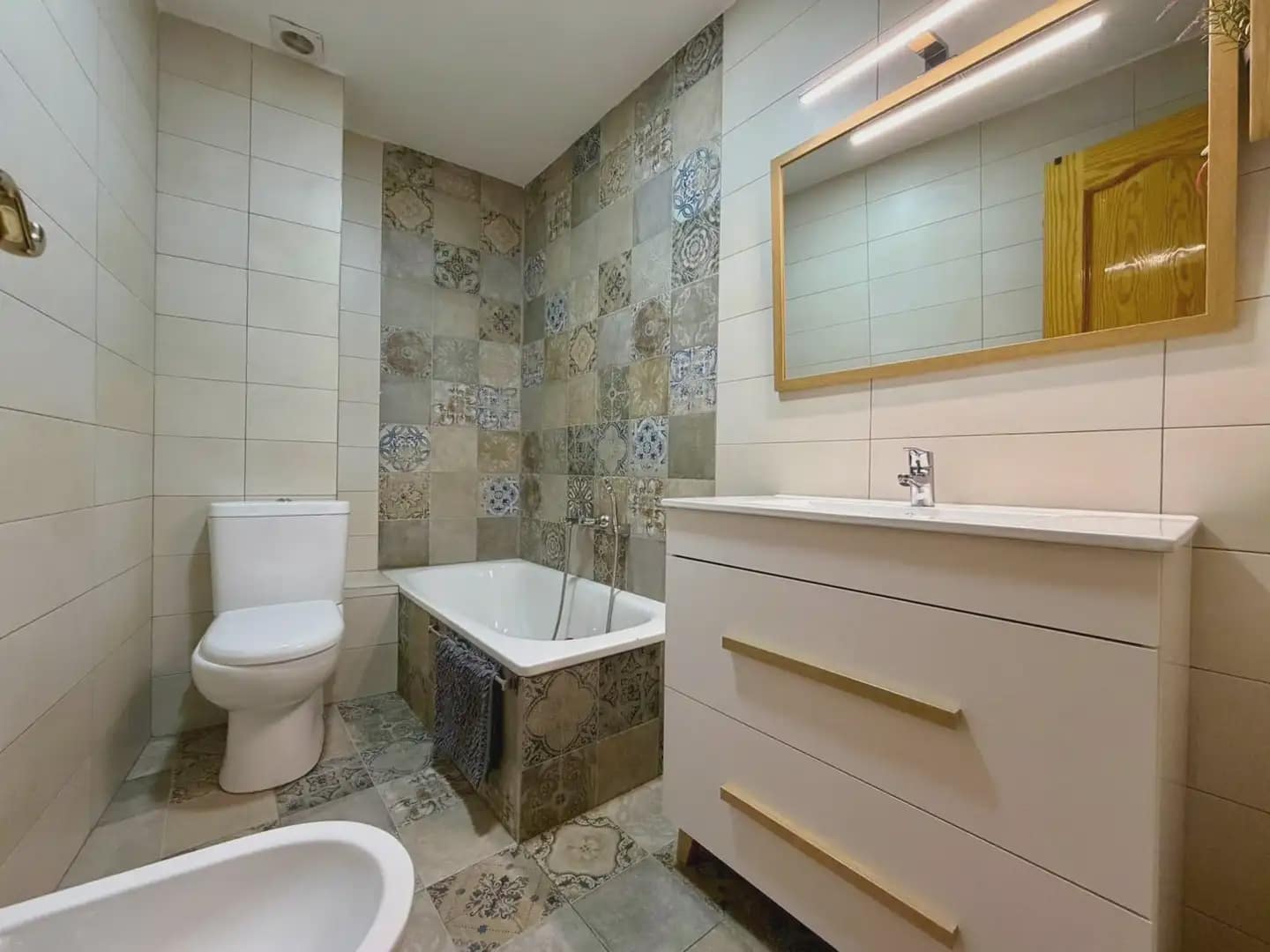 Leilighet til salgs i Granada by - € 449 000 (Ref: 9837675)